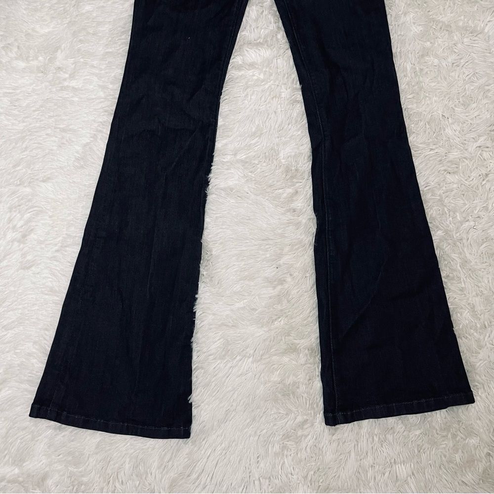 EUC Level 99 Flare Jeans in Rinse 26 2 Dark wash denim - Picture 10 of 16